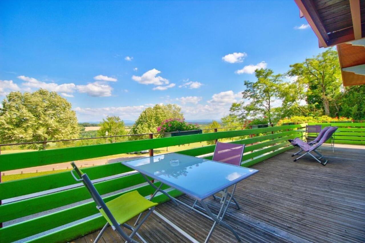 Logis Hotel Restaurant Le Chalet Du Mont Roland Sampans Екстериор снимка
